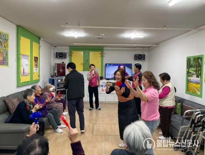 북구시설관리공단 노래 봉사로 따뜻한 정을 나누다
