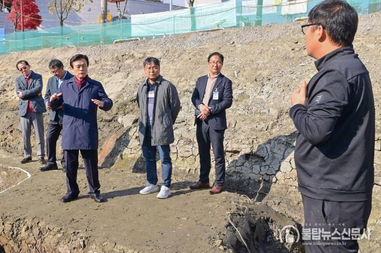 진주시 ‘진주성 대사지’ 발굴조사 보고회 개최